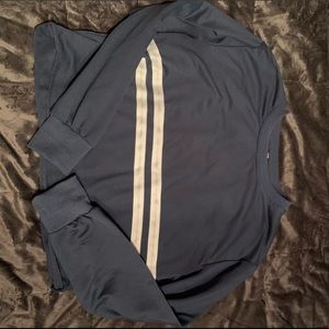 blue cropped long sleeve